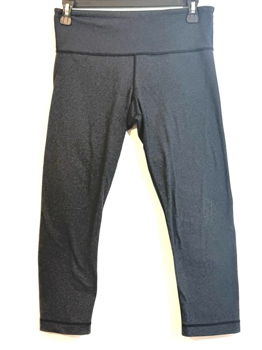 Lululemon Dark Gray Cropped Yoga Leggings Women’s Size 6